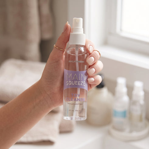 Main Squeeze Toy Cleaner 4 fl oz